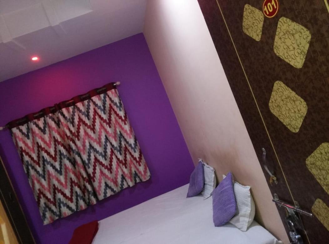 Hotel Atithi Satkar Akola Экстерьер фото